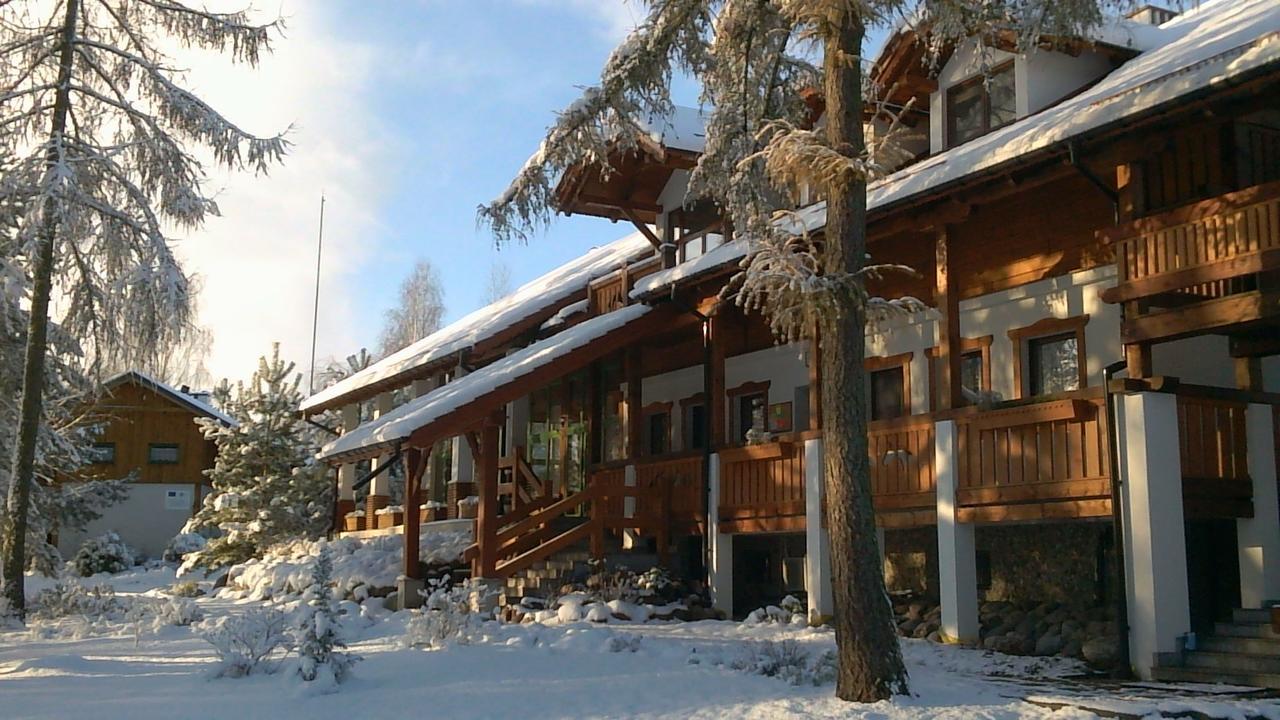 Stajnia Sarnowek Nad Jeziorem Rozany Rozajny Wielkie Exteriör bild