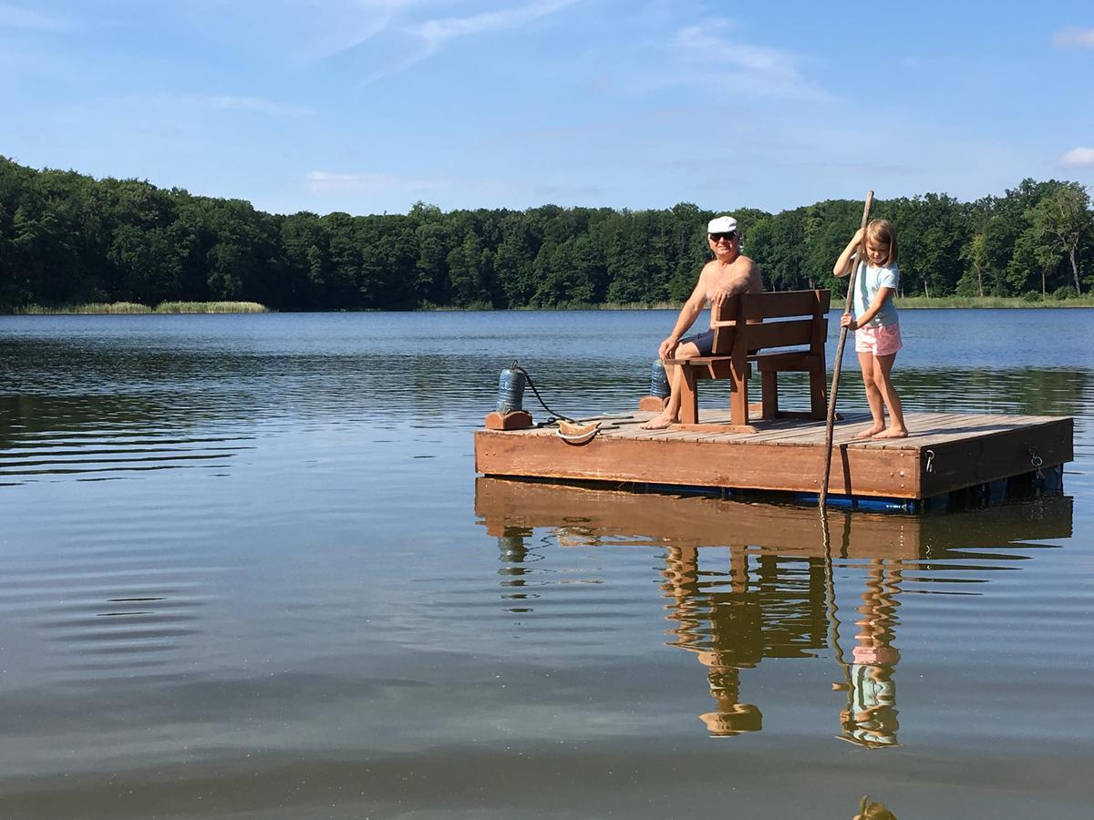 Stajnia Sarnowek Nad Jeziorem Rozany Rozajny Wielkie Exteriör bild